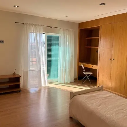 Rent this 4 bed apartment on Avenida de Portugal in 2765-272 Cascais, Portugal