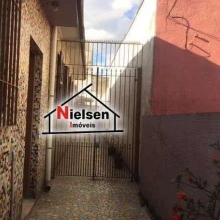 Rent this 1 bed house on Rua José de Alencar in Santo Antônio, São Caetano do Sul - SP