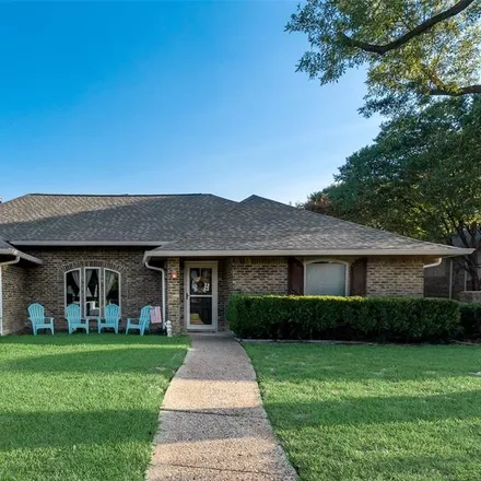 Buy this 3 bed house on 1932 Kensington Drive in Carrollton, TX 75007