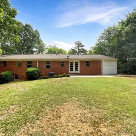 Image 8 - 736 Highland Ave, Gardendale, Alabama, 35071 - House for sale