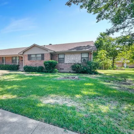 Buy this 3 bed house on 3308 Ranch Drive in Garland, TX 75041