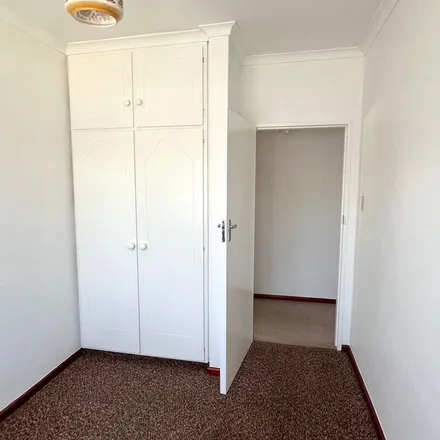 Image 5 - Hester De Wet Street, Overstrand Ward 13, Overstrand Local Municipality, 7201, South Africa - Apartment for rent