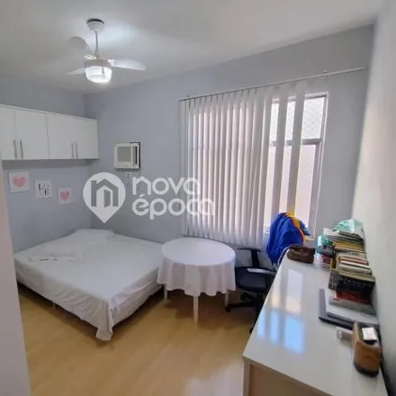 Buy this 2 bed apartment on Edifício Verinha in Rua Teodoro da Silva 396, Vila Isabel