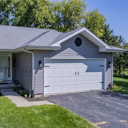 Buy this 4 bed house on 401 Atlantic Drive Northeast in Caledonia Township, IL 61065