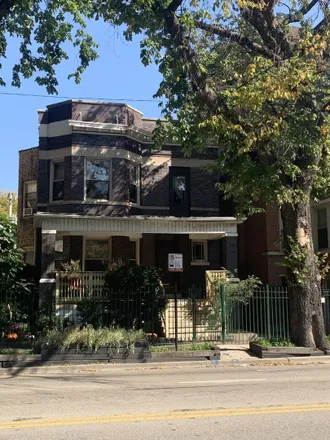 Rent this 3 bed house on 5739-5745 North Ridge Avenue in Chicago, IL 60660