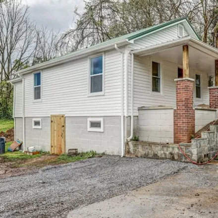 Buy this 2 bed house on 1647 Lake Street in Sevier Terrace, Kingsport