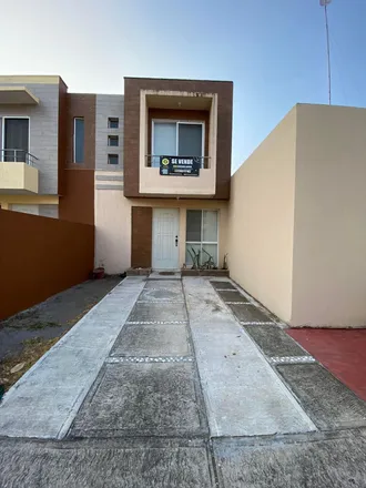 Buy this 2 bed house on Los Lagos in 94274, VER
