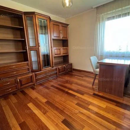 Rent this 5 bed apartment on Central fagyízó in Gyor, Kolozsváry Ernő tér