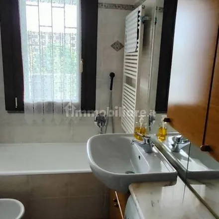 Image 7 - unnamed road, 20085 Opera MI, Italy - Apartment for rent