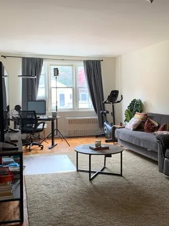 Buy this studio apartment on 679 Warburton Avenue in City of Yonkers, NY 10701