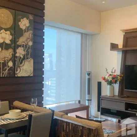 Rent this 1 bed apartment on Hansar Hotel in Soi Mahatlek Luang 2, Mahatlek Luang