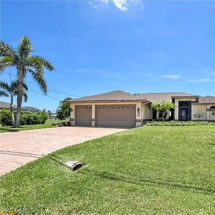 Image 3 - 920 SW 4th Pl, Cape Coral, Florida, 33991 - House for sale