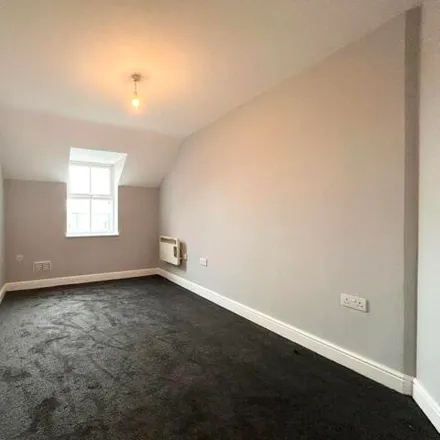 Image 4 - Broadwell Road, Oldbury, B69 4BD, United Kingdom - Apartment for rent