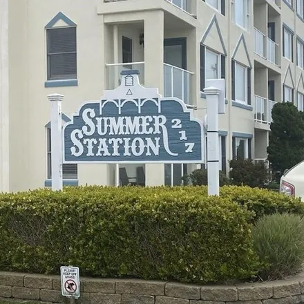Buy this 1 bed condo on Summer Station Hotel in Heritage Lane, Cape May
