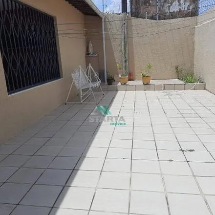 Buy this 4 bed house on Rua Lauro Maia 436 in Fátima, Fortaleza - CE