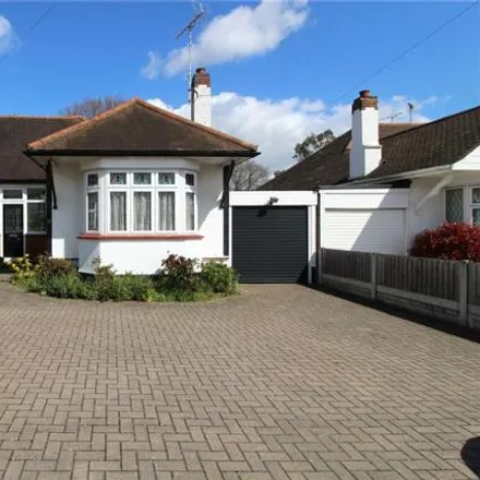Image 1 - The Fairway, Leigh on Sea, SS9 4QT, United Kingdom - House for sale