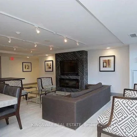 Image 2 - 400 Adelaide Street East, Old Toronto, ON M5A 1N7, Canada - Apartment for rent