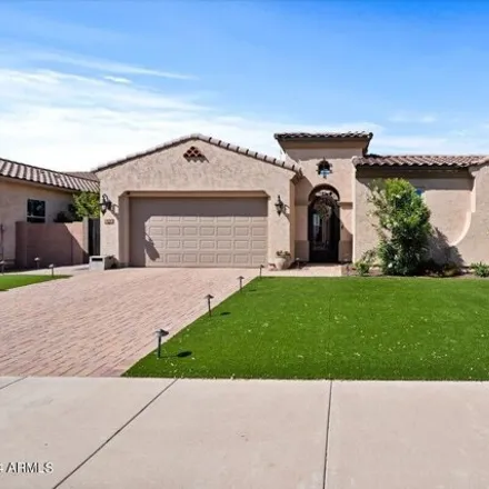 Buy this 4 bed house on 872 East Hampton Lane in Gilbert, AZ 85295