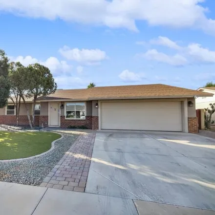 Buy this 3 bed house on 2201 E Cindy St in Chandler, Arizona