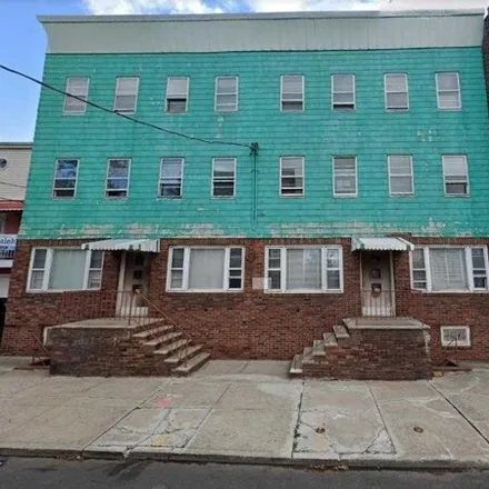 Image 7 - Charles E. Trefurt School - PS 8, Sherman Avenue, Jersey City, NJ 07307, USA - House for rent