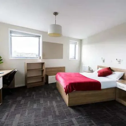 Image 7 - Bloomfield Court, Manor Gardens, London, N7 6EY, United Kingdom - Apartment for rent
