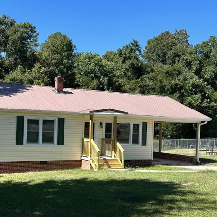 Buy this 3 bed house on 18431 Highway 72 East in Clinton, Laurens County