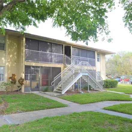 Rent this 1 bed condo on 730 Airport Boulevard in Pinecrest, Sanford