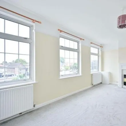 Rent this 3 bed apartment on Burwood Close in London, KT6 7HW