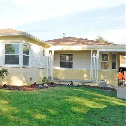 Buy this 2 bed house on 1144 Bruce Avenue in Glendale, CA 91202