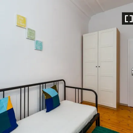 Rent this 5 bed room on Władysława Sikorskiego 42 in 61-534 Poznań, Poland