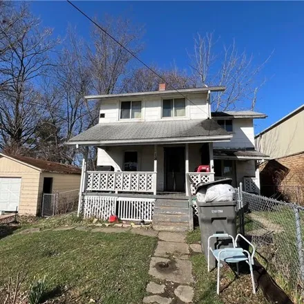 Buy this 3 bed house on 22 Matta Avenue in Youngstown, OH 44509