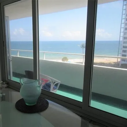 Image 4 - Caribe Condos of Lauderdale-by-the-Sea, 4050 North Ocean Drive, Lauderdale-by-the-Sea, Broward County, FL 33308, USA - Condo for sale