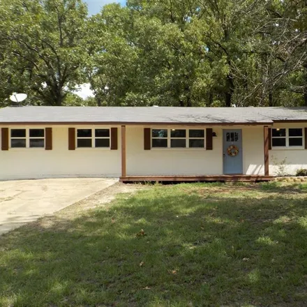 Buy this 3 bed house on 209 North Oaks Drive in Grand Saline, Van Zandt County