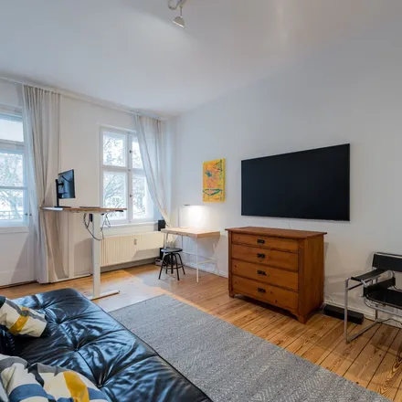 Rent this 2 bed apartment on Stahlheimer Straße 5a in 10439 Berlin, Germany
