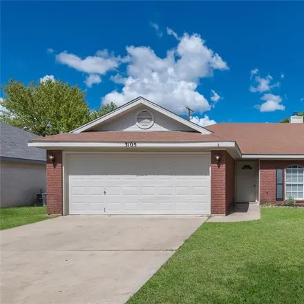 Buy this 3 bed house on 3105 Woodrow Drive in Killeen, TX 76549