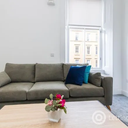 Rent this 4 bed apartment on West Prince's Street in Glasgow, G4 9DB
