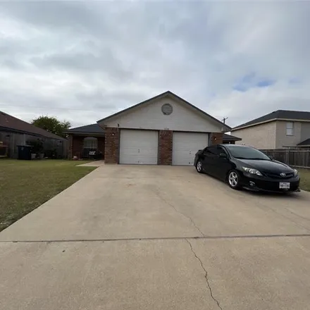 Rent this 3 bed apartment on 3750 Gus Drive in Killeen, TX 76549