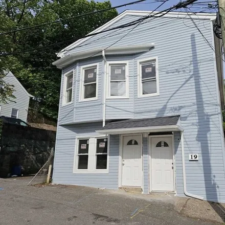 Buy this 6 bed house on 63 White Street in Paterson, NJ 07522