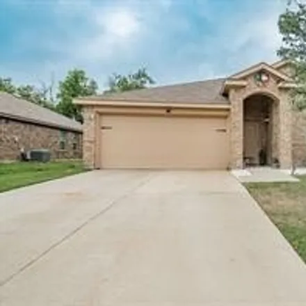 Rent this 4 bed house on 2541 Horton Dr in Dallas County, TX 75159