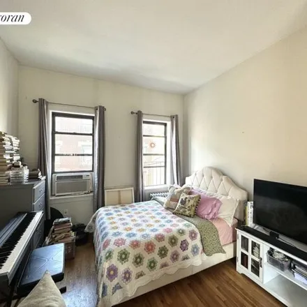 Image 1 - 80 Thompson Street, New York, NY 10012, USA - Apartment for rent