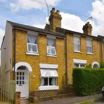 Buy this 3 bed house on Greatness Road in Sevenoaks, TN14 5BY