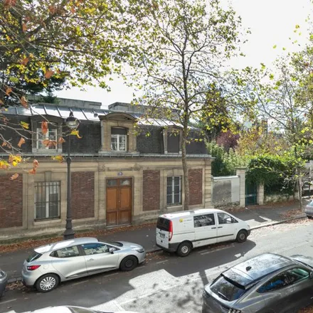 Image 5 - 13 Rue Chardon-Lagache, 75016 Paris, France - Apartment for rent
