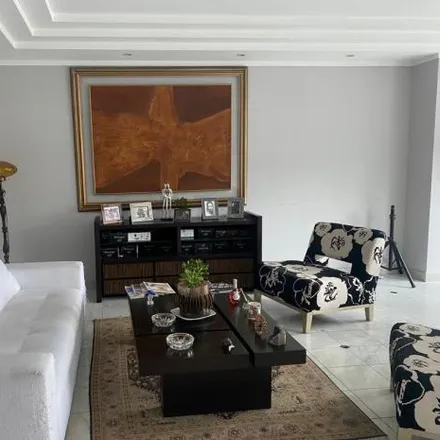 Buy this 3 bed apartment on Alfonsina Storini 26 A in 090902, Guayaquil