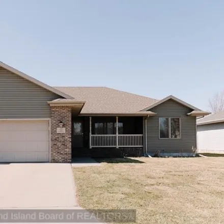 Buy this 5 bed house on 4113 Allen Avenue in Grand Island, NE 68803