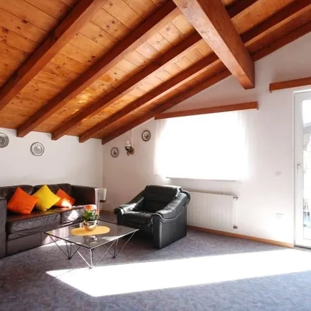 Image 2 - Gambarogno, Distretto di Locarno, Switzerland - Apartment for rent