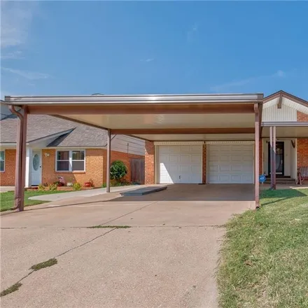 Buy this 2 bed house on 1037 Northwest 23rd Street in Moore, OK 73160