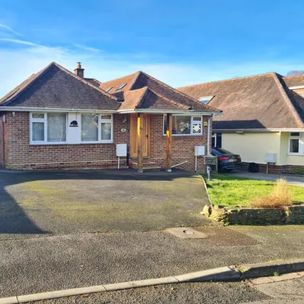 Buy this 3 bed house on 22 Lakewood Road in Ashurst, SO40 7DG