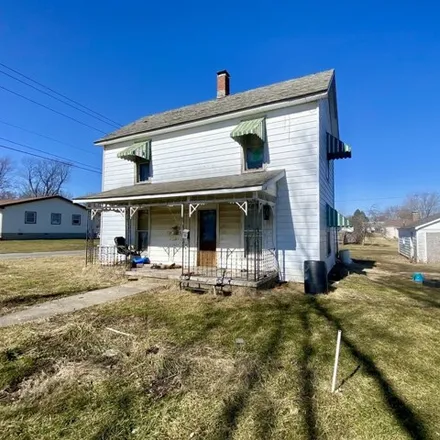 Buy this 3 bed house on 293 Vermilion Street in Georgetown, Vermilion County