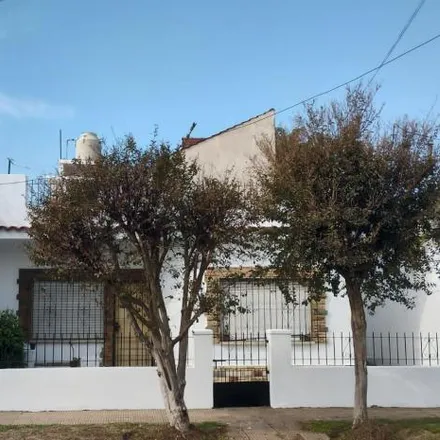 Buy this 2 bed house on Labardén in Partido de José C. Paz, José C. Paz