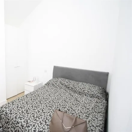 Image 4 - Clyde Square, London, E14 7TD, United Kingdom - Apartment for rent